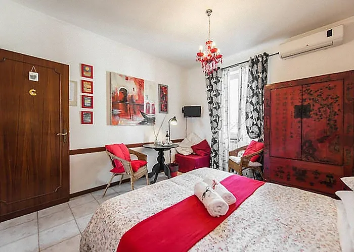 Abbraccia Morfeo Řím