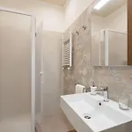 Abbraccia Morfeo Oda ve Kahvaltı 4*